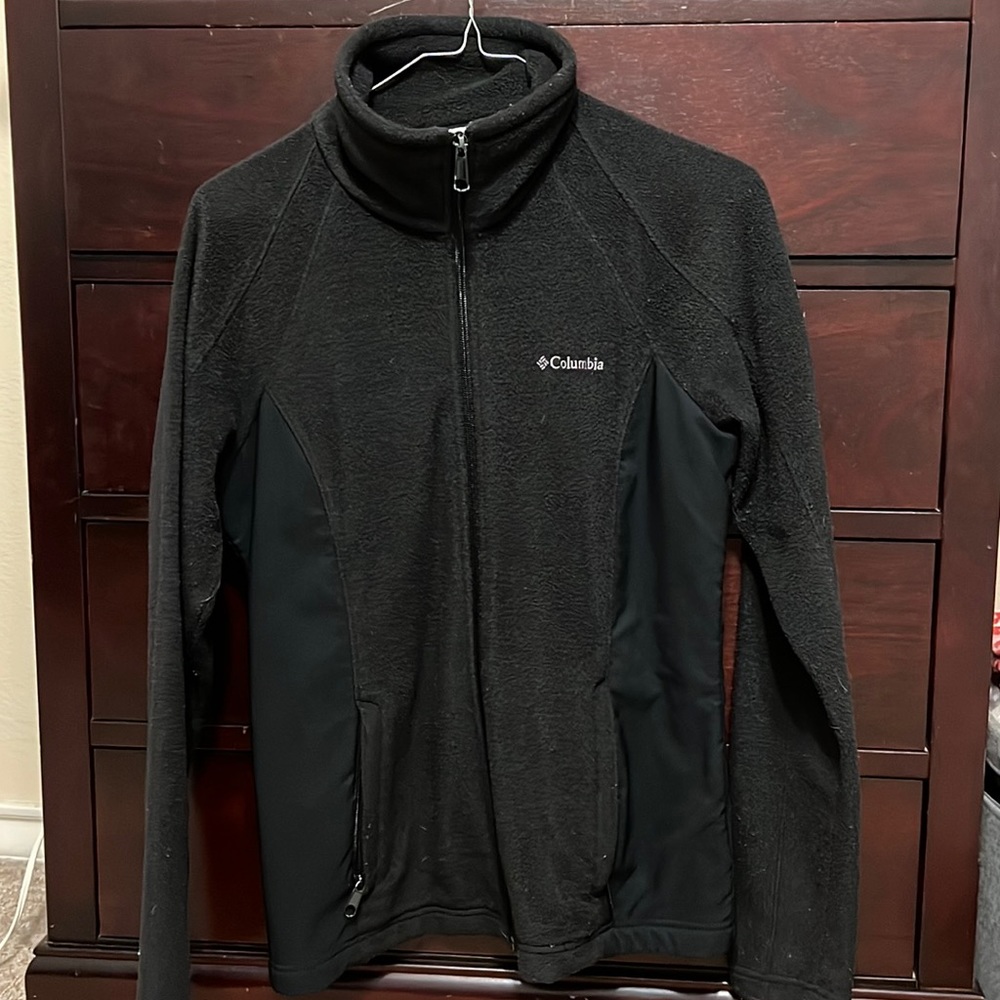 Columbia zip up jacket